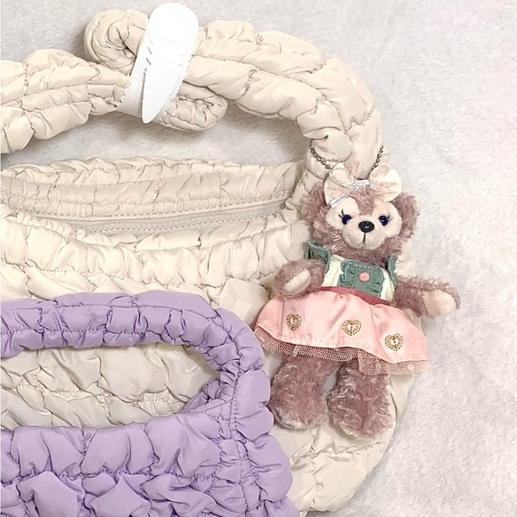 Tokyo Disney 40th Anniversary ShellieMay Plush Keychain 🧸 - Picture 4 of 4